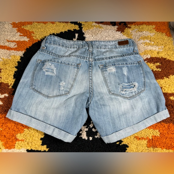 RSQ JEANS, SoHo Boyfriend, distressed Jean shorts!! - Picture 3 of 14